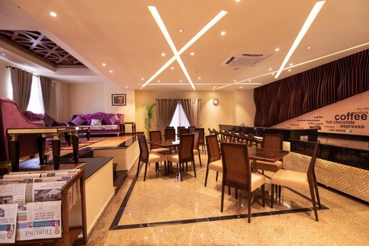 Hotel One Garden Town, Lahaur Zewnętrze zdjęcie
