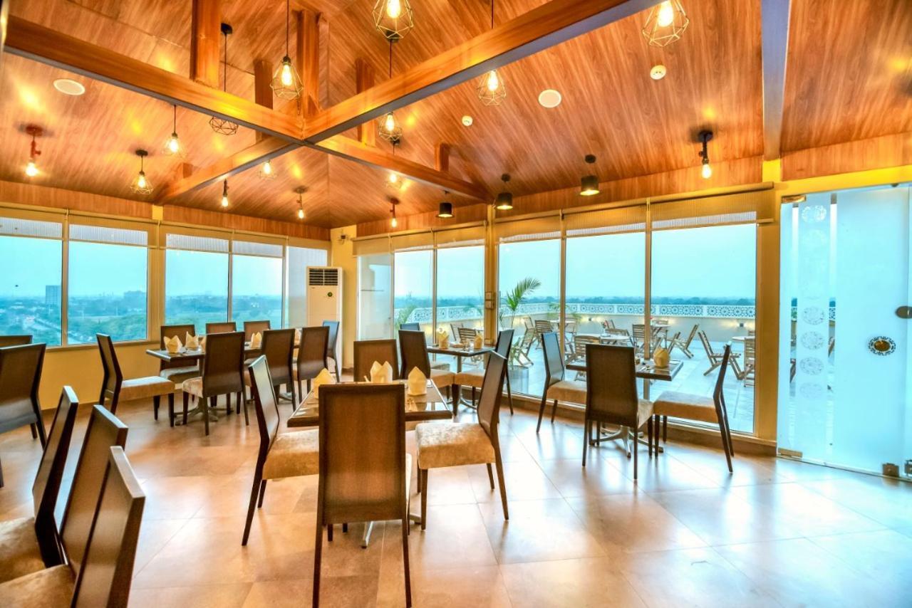 Hotel One Garden Town, Lahaur Zewnętrze zdjęcie